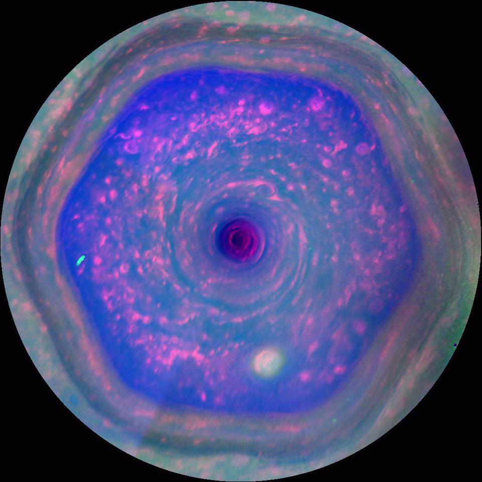 Saturn hexagon from Cassini - 2013-12