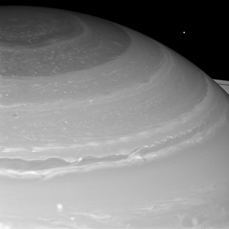 Saturn hexagon from Cassini - 2013-02